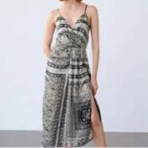 Beautiful Zara Scarf Print Dress‎ - light and airy for summer - Size L